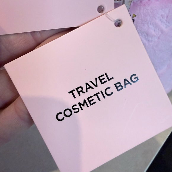 NWT Juicy Couture Pink and Gold Travel Cosmetic Bag - Picture 2 of 8